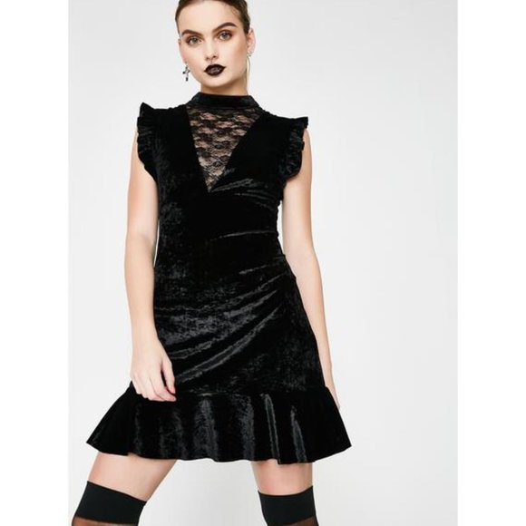 Dolls Kill Dresses & Skirts - Storia 'Heart Taker' black velvet dress